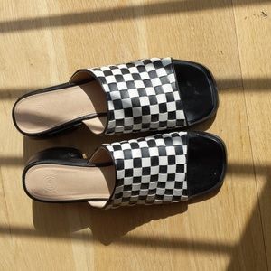 Urban Outfitters Black and White checkered mules size 10